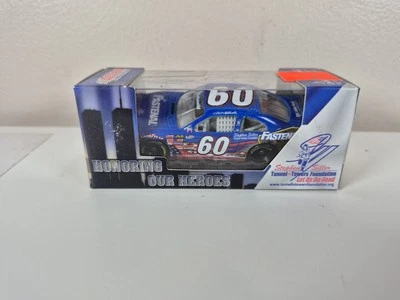 Carl Edwards 2011 #60 Fastenal 9/11 Honrando a Nuestros Héroes Ford Fusion 1/64 BIN12 Foto 1 de 2