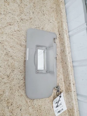 Passenger Sun Visor Without Illumination Fits 09-14 CUBE 303704 - Image 1 of 4