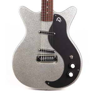 Guitarra Danelectro ’59M NOS+ Metalflake Plateada Usada - Imagen 1 de 6