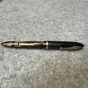 W A Sheaffer Pen Co Füllfederhalter - Feather Touch 5 mit 14k Goldfeder & Herzloch - Bild 1 von 6