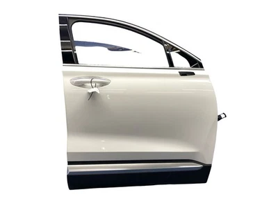 2019-2023 Hyundai Santa FE Front Right Door Assembly W/ Auto Up & Down - Image 1 of 4