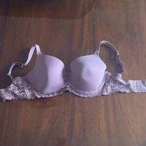 Purple Montelle Lace Underwire Bra- Size 32G - Picture 1 of 3