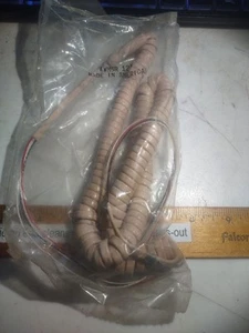 Telefon Słuchawka niemodułowy Odbiornik Przewód 12ft Beżowy Curley Cords - Zdjęcie 1 z 4