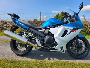 SUZUKI GSX650F 2016 STUNNING EXAMPLE - 1943 Miles - Picture 1 of 24