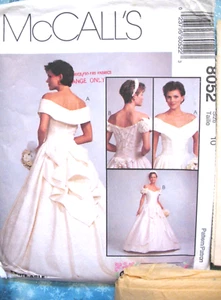 McCall's  Sew Pattern #8052 Misses Bridal Gown FABRIC ROSES  sizes 10 ALICYN EX. - Picture 1 of 6