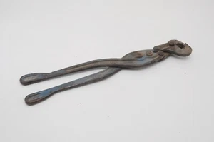 LARGE 18" VINTAGE ST PIERRE TRACTOR TRUCK CHAIN TIRE PLIERS CRIMPERS NO 4  - Picture 1 of 5