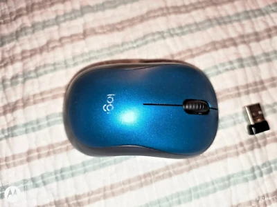 Logitech M185 Wireless Mouse, 2.4GHz with USB Mini Receiver, (INCLUDES BATTERY) - Image 1 of 4