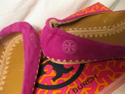 Ballet de gamuza plana Tory Burch Holliday talla 6 $195 Foto 1 de 4