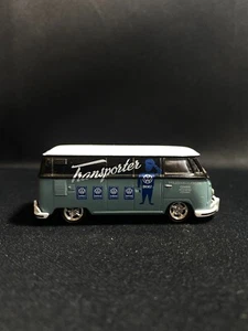 1/64 CUSTOM TRANSPOTER VAN 1960 VOLKSWAGEN DELIVERY BLUE, BLACK & WHITE - Picture 1 of 4