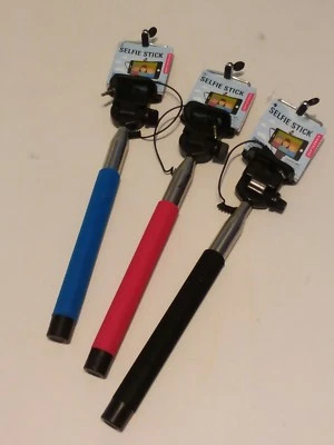 EXTENDABLE SELFIE STICK RED BLACK BLUE FREE SHIPPING - Image 1 of 2