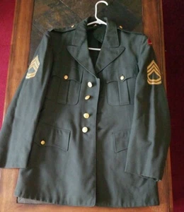 U S Army Jacket And Hat - Size 38 R - Picture 1 of 8