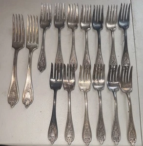 Antique 1847 Rogers Bros Ancestral Silverplate Flatware 15 Fork Set Triple Plate - Picture 1 of 2