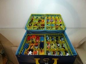 MACHTBOX CARRY CASE 35 BIKES + 12 BOATS - HARLEY TRIUMPH LAMBRETTA - VERY GOOD  - Picture 1 of 12