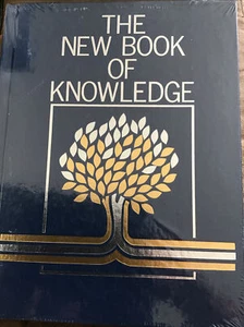 The New Book of Knowledge (7-G) Brand New - Picture 1 of 2