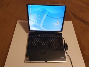 Toshiba Tecra T9000 vintage RTS gamer Laptop Windows XP - Picture 1 of 13