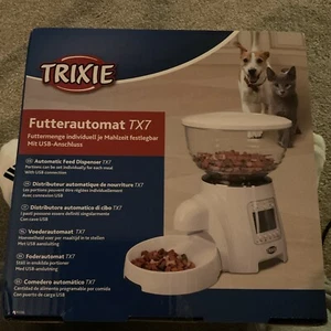 Trixie Automatic Feed Dispenser - Picture 1 of 2
