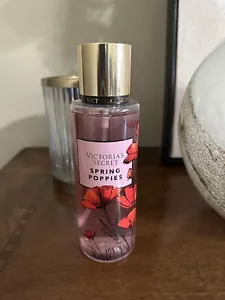 Victoria's Secret Spring Poppies Fragrance Mist 8.4 fl oz - Picture 1 of 2