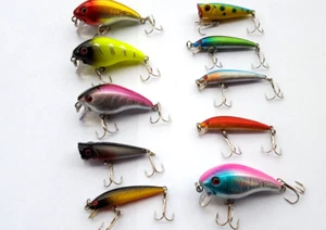 Lot De 10 Leurres Artificiel Minnow 5-7 CM Bruits de Cliquetis Truite Pêche Bass - Picture 1 of 1
