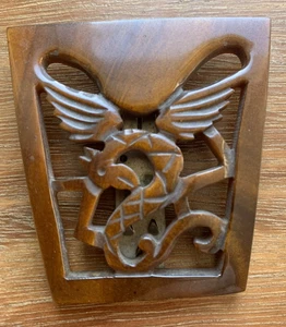 Rare Wood Grain Antique Bakelite Golden Brown Dragon Brooch Dress Clip ART DECO - Picture 1 of 5