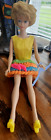 Vintage Barbie 1962 Midge Puppe Blasenschnitt mit Kleid & Schuhen fehlt 1 Finger