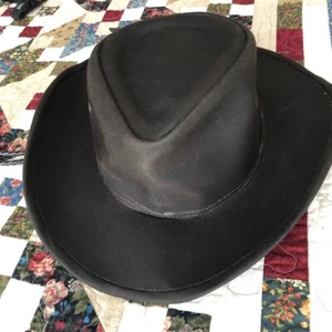 Outback Trading Co UPF 50 Sun Protection Oilskin Hat 1480 Kodiak large - Picture 1 of 4