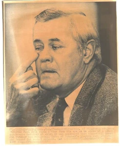 MINNESOTA University Athletic Director PAUL GEIL Basketball 1986 LaserPhoto - Picture 1 of 2