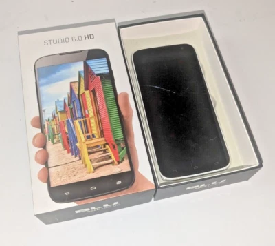 BLU Studio 6.0 HD, D650a White - Cracked, Turns On, But Does Not Boot Up + Box - Image 1 of 4