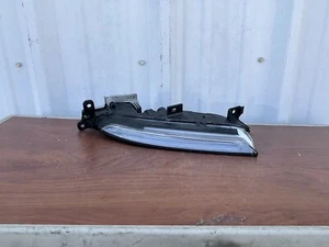 2017-2020 Porsche Panamera OEM Daytime Running Fog Light LED Right RH 971953042H - Picture 1 of 5