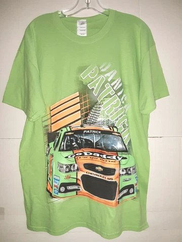 Danica Patrick # 10 Nascar Green Men's T-shirt, Size Large Cover
