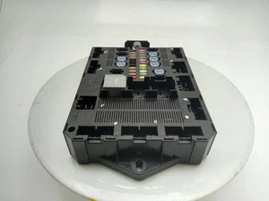 JAGUAR XF Fuse Box 2008-2015 - Picture 1 of 10