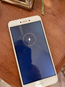 Huawei P8 Lite 2017 - 16GB - Bianco - Foto 1 di 4