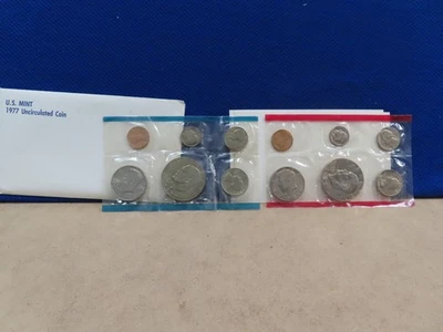 1776--`1976  PHILADELPHIA AND DENVER US MINT SET - Image 1 of 3