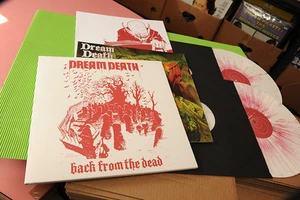 DREAM DEATH 2LP BACK FROM THE DEATH ORIG MULTICOLOR VINYL & BOOKLET NM TOP METAL - Picture 1 of 1
