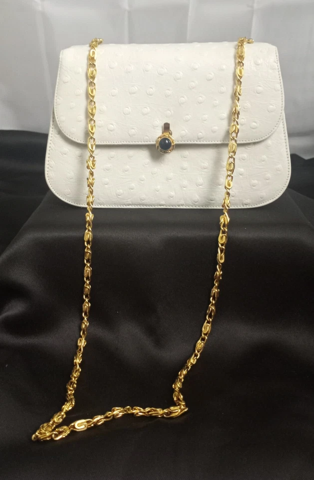 BOLSO DE MANO SUPREMO DE CUERO COMPLETO POR DENTRO Y POR FUERA BLANCO CON CORREA DE CADENA Foto 1 de 4