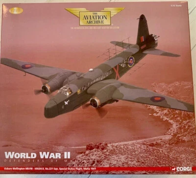 Corgi Aviation Archive AA34804 Vickers Wellington - Image 1 of 4