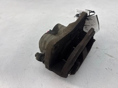 Pinza de freno delantera izquierda del lado del conductor Subaru XV Crosstrek 2013-2017 OEM Foto 1 de 4