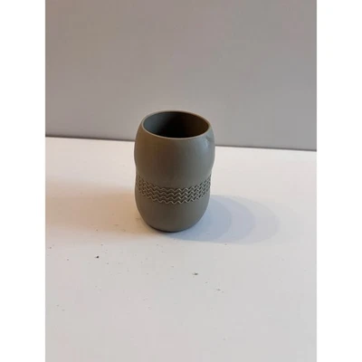 Portavasos con agarre de silicona PandaEar para niños pequeños accesorio para tazas beige Foto 1 de 4