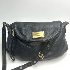 Trendy MARC JACOBS Classic Q NATASHA Black Crossbody Shoulder Bag - Picture 1 of 11