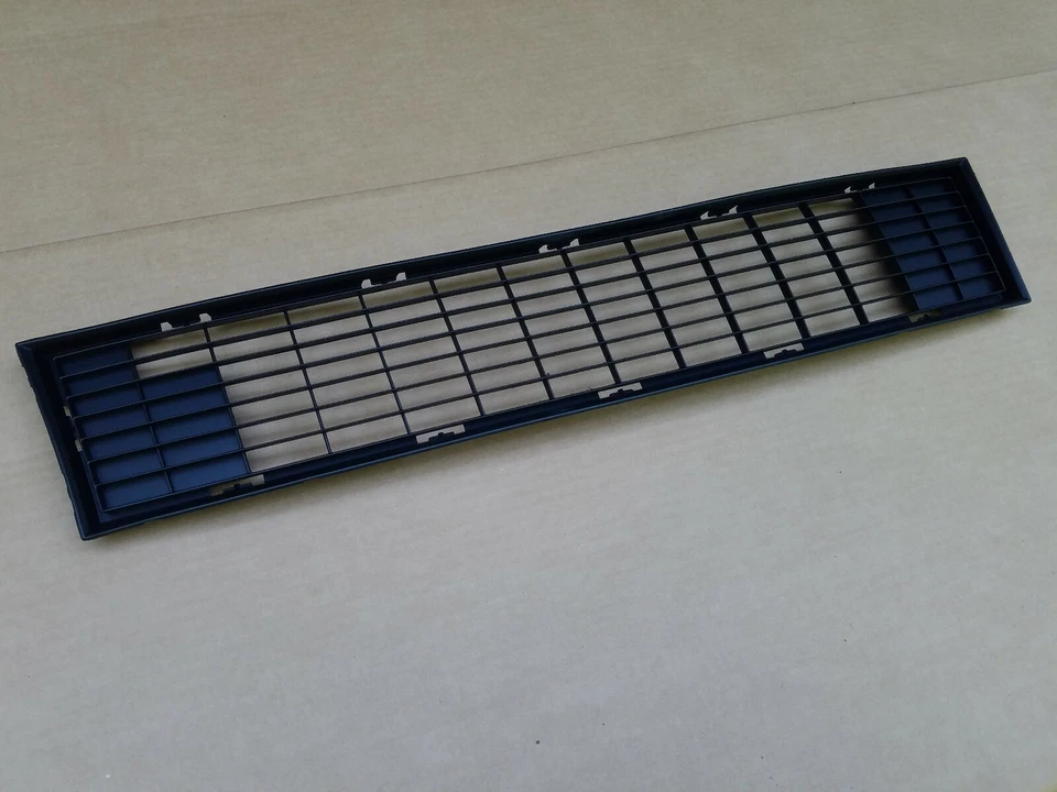 Se adapta a EXPLORER 2011-2015 sin paquete de remolque parachoques delantero inserto de rejilla inferior NUEVO Foto 1 de 2