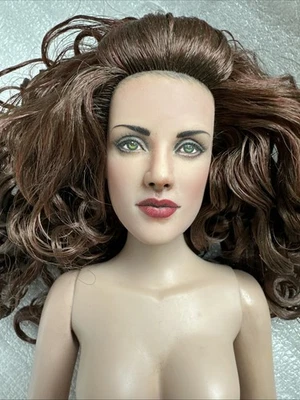 Уникальная кукла Tonner TYLER Nude TWILIGHT BELLA SWAN Kristin Stewart 15 дюймов ПЕРЕКРАСКА - Изображение 1 из 4