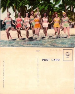 Postal de colección - Ninfas de agua en Florida - Ocho niñas en la playa - Imagen 1 de 1