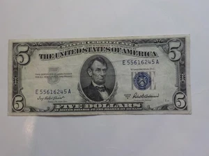 Silver Certificate 1953 5 Dollar Bill Paper Money One Currency Blue Seal Note - Picture 1 of 2
