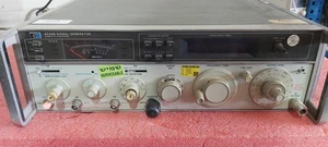 HP Agilent 8640B RF Signal Generator Make Offers!UPS Shipping! - Picture 1 of 8