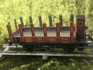 1x Märklin Deutsche Reichsbahn Rungenwagen mit Bremserhäuschen 17720 R Spur 0 - Picture 1 of 9
