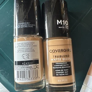 2 CoverGirl TruBlend Matte Made Liquid Foundation, Golden Natural M10 - Picture 1 of 2