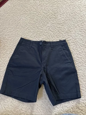 Pantalones cortos chinos de corte regular H&M - negros (talla 28 para hombre) Foto 1 de 4