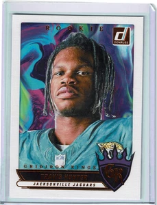 Donruss Football 2025 - Rookie Gridiron Kings Travis Hunter #2 (RC) - Imagen 1 de 2