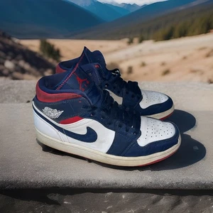 Nike Air Jordan 1 Mid SE USA Olympic White Navy Blue Red 852542-104 Men 8 Shoes - Picture 1 of 24