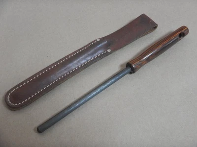 Vintage KERSHAW Knife Sharpening Honing Rod Leather Sheath & Wood Handle - Image 1 of 4