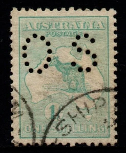 AUSTRALIA 1914 1/- EMERALD KANGAROO STAMP VFU (DIE II) 1st.WMK PERF. "OS" SG.O25 - Picture 1 of 2